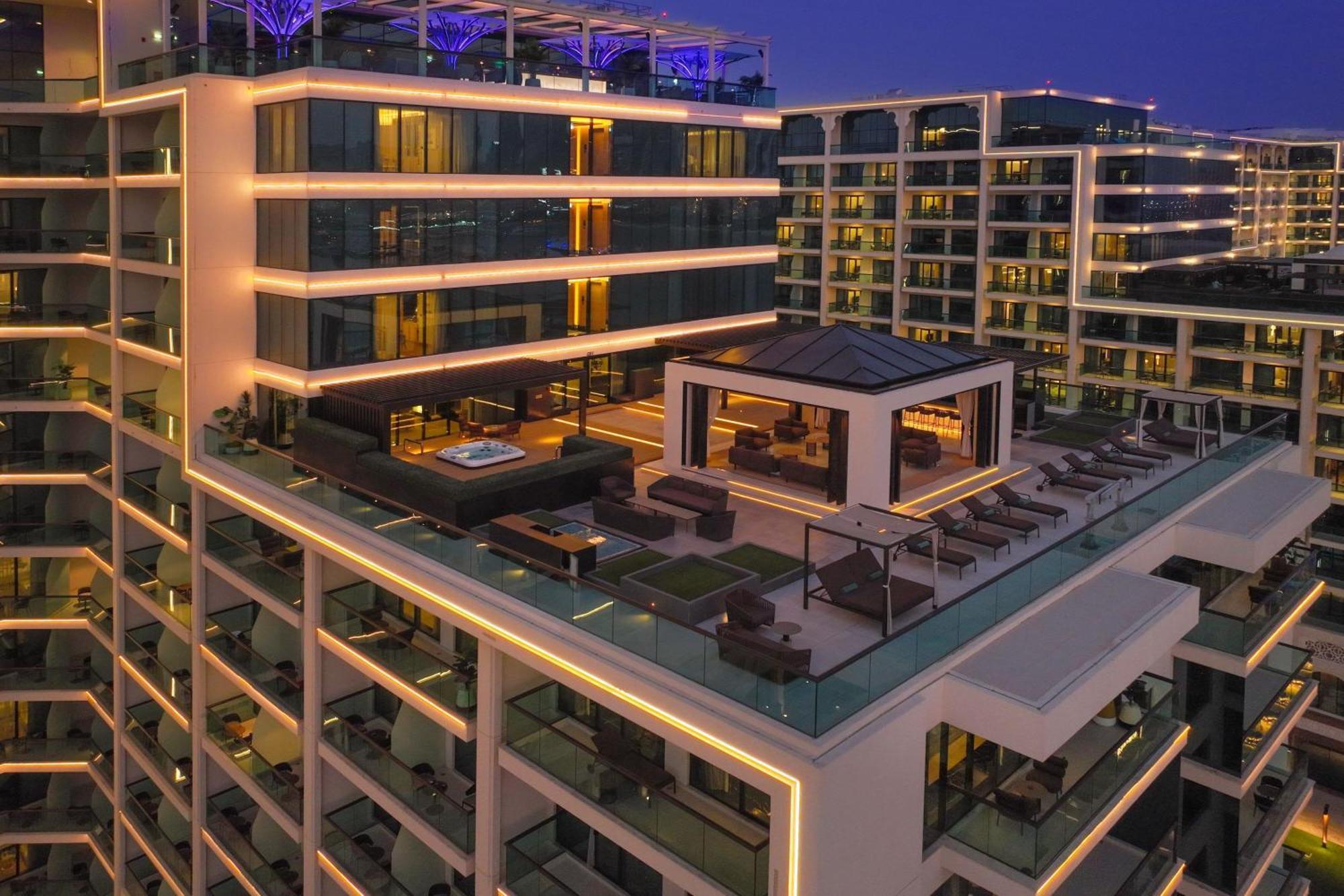 Marriott Resort Palm Jumeirah, Дубай Экстерьер фото The Westin Dubai